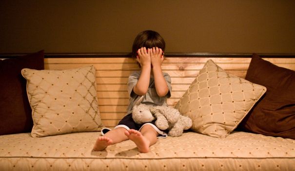 Giải mã khóc đêm ở trẻ lớn - Nguyên nhân và các biện pháp hỗ trợ