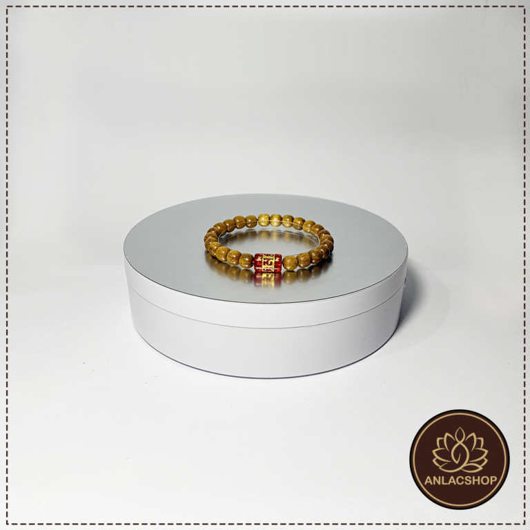 Giải Mã Vòng Dâu Tằm: Ai Cần Vật Phẩm Hộ Mệnh Này Nhất?